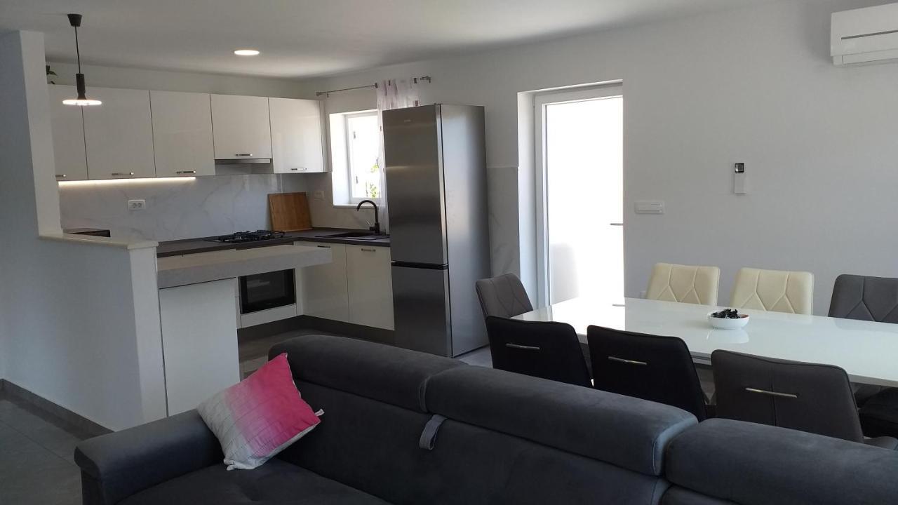 Apartman Karla Lastovo Eksteriør billede