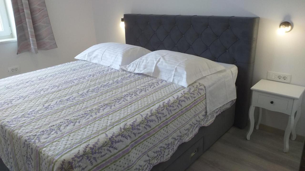 Apartman Karla Lastovo Eksteriør billede
